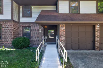 4220 Eagle Bay Circle, Indianapolis - 2