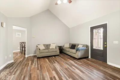 2490 W Haven Drive NW, Corydon - 5