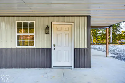 7853 County Road 1200, Seymour - 63