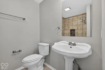 6879 Oak Lake Drive, Indianapolis - 22