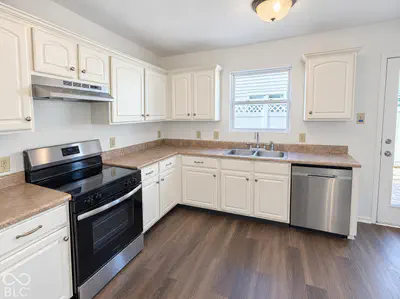 10133 Cumberland Pointe Boulevard, Noblesville - 2