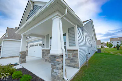 6607 Red Barn Drive, Whitestown - 4