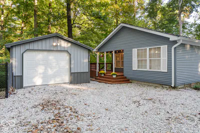 9444 N Gray Avenue, Unionville