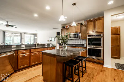 15735 Capital Spending Road, Westfield - 17