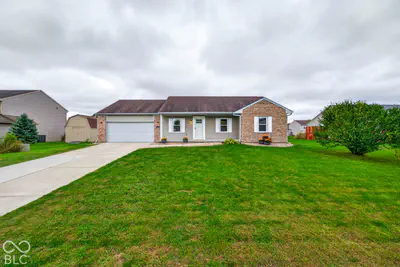 1029 Arabian Way, Bargersville - 3