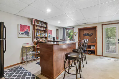 6635 E Ridgeview Court, Mooresville - 46