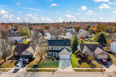 8891 Woodlark Drive, Fishers - 71