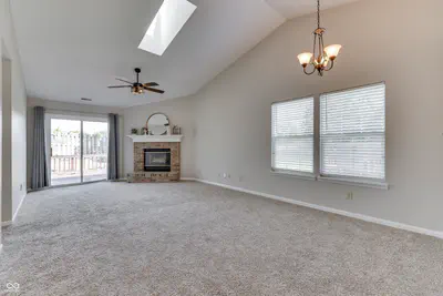 8526 Country Meadows Drive, Indianapolis - 7