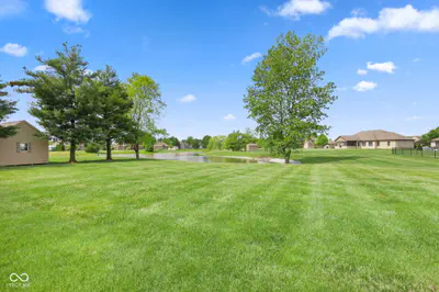 4814 550, New Palestine - 46