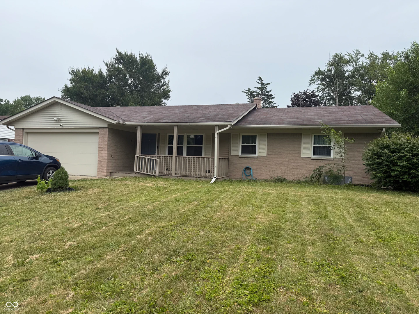 1205 Roseway Drive, Indianapolis
