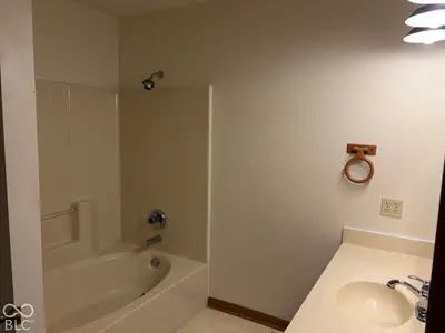 396 Vinewood Drive, Brownsburg - 28