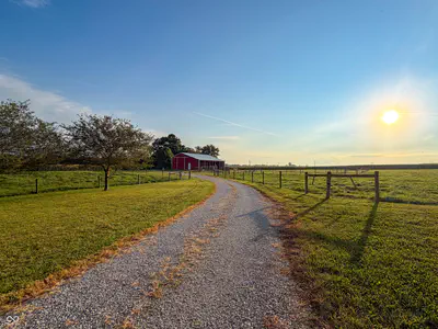 7369 W 400 N, Thorntown - 100