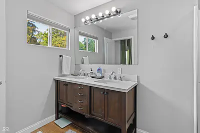 37 N Riley Avenue, Indianapolis - 41