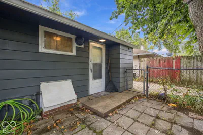 2436 Asbury Street, Indianapolis - 24