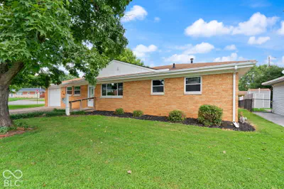 409 Wedgewood Drive, New Albany - 36