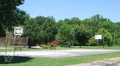 9226 Homeside Drive, Indianapolis - 26