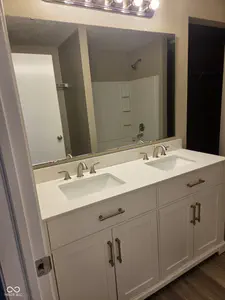 10228 Arrowhead Court, Indianapolis - 18