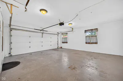 2846 Hillside Drive, Bedford - 41