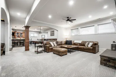 16437 Shore Oaks, Noblesville - 32