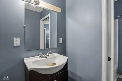 10580 State Road 243, Cloverdale - 37