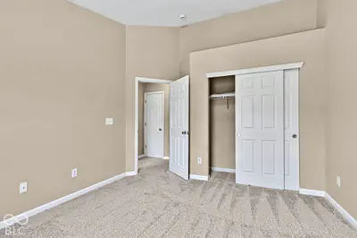 8260 Jo Ellen Drive, Fishers - 38