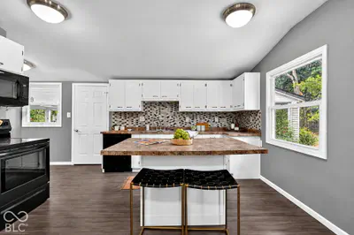 820 E Dunn Avenue, Muncie - 18