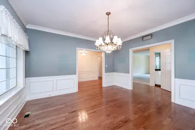 7925 Beaumont Green East Drive, Indianapolis - 11
