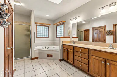 4383 Red Hawk Court, Columbus - 32