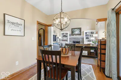 11200 Governors Lane, Fishers - 25