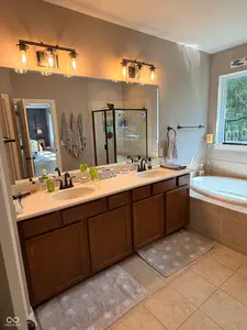 6781 Linden Woods Drive, Avon - 34