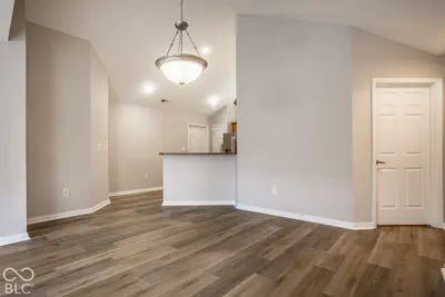 16625 Brownstone Court, Westfield - 18