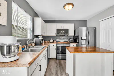 2025 Brookside Court, Greenfield - 22