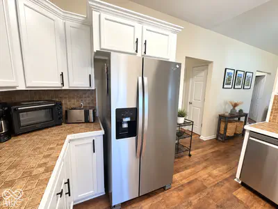 4352 W Summerhaven Drive, New Palestine - 10