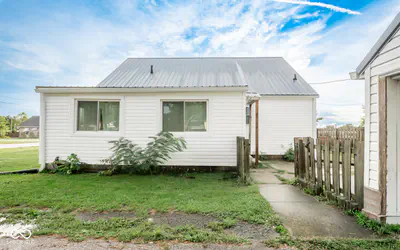 90 Park Drive, Scottsburg - 7