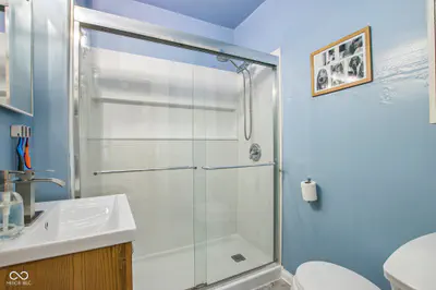5607 Carrollton Avenue, Indianapolis - 21