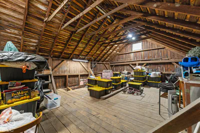 115 Adams Street, Pendleton - 34