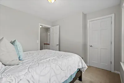 8732 Buffett Parkway, Fishers - 33