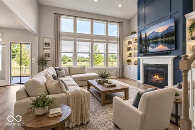5145 Peachtree Road, Zionsville - 2