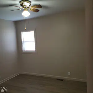 706 Laurel Street, Seymour - 12
