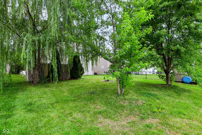 1500 Pencross Ln, Greenwood - 34