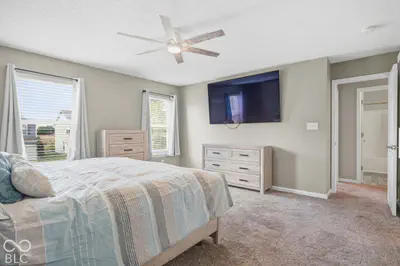 3391 Firethorn Drive, Whitestown - 23