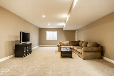 14315 Murphy Circle E, Carmel - 41