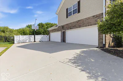 11145 Desert Glen Drive, Fishers - 52