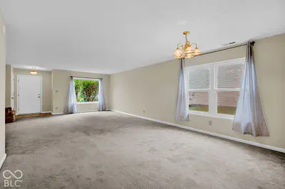 7807 Fox Glen Drive, Indianapolis - 5