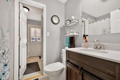 283 Bittersweet Drive, Whiteland - 20