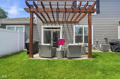 14441 Treasure Creek Lane, Fishers - 29