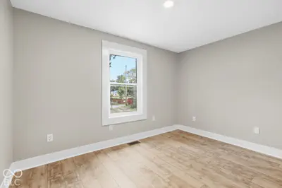 326-328 S Emerson Avenue, Indianapolis - 20