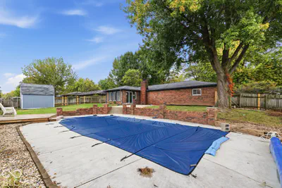 709 W Banta Road, Indianapolis - 34
