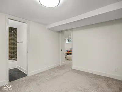 4653 Illinois Street, Indianapolis - 39
