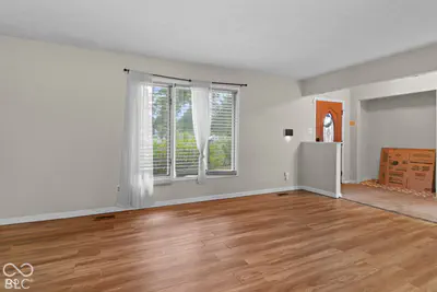 621 Pioneer Drive, Indianapolis - 7